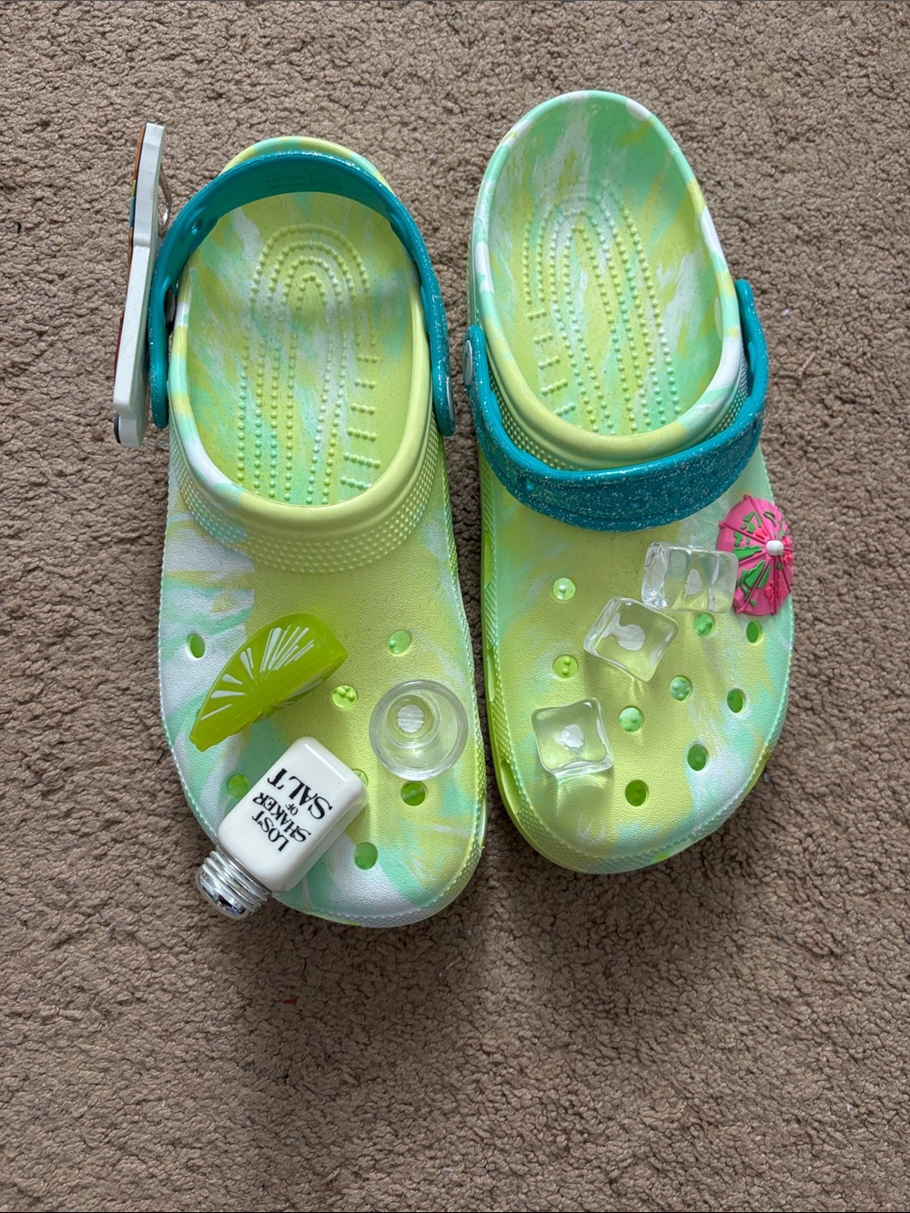 Jimmy Buffet Margaritaville CROCS Lime and Teal Slip-On Clogs - Picture 2 of 4